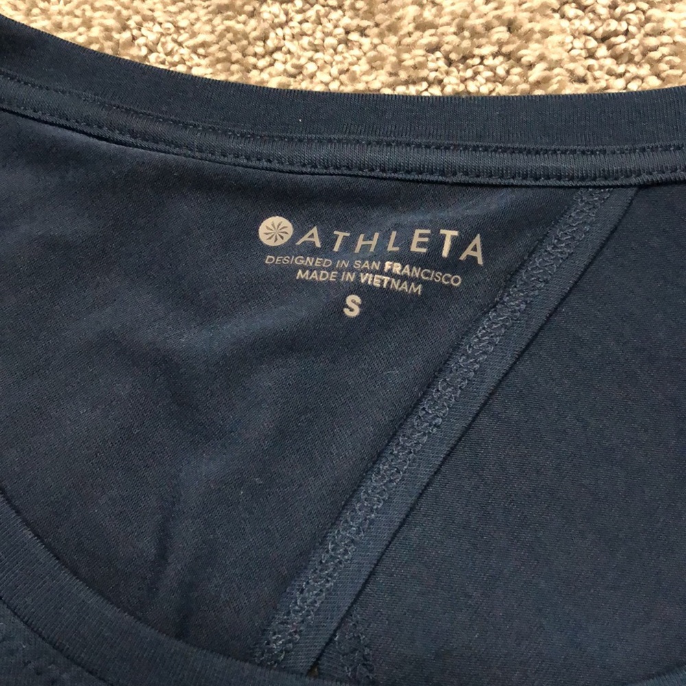 Athleta top - Picture 3 of 4